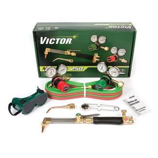 Victor Gas Equipment 0384-2540 Medalist 250 Oxygen / Acetylene Welding & Cutting Outfit